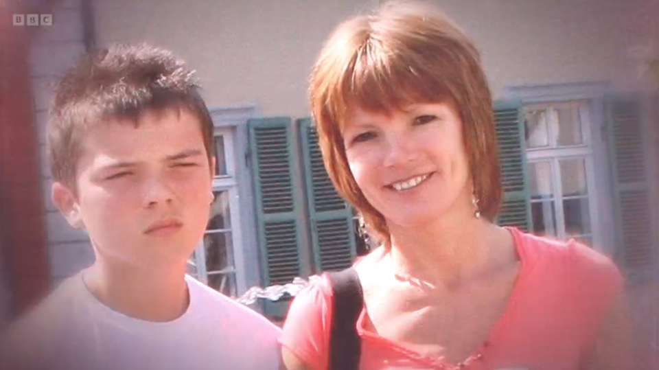 Diane and Ross are mother and son. (BBC)