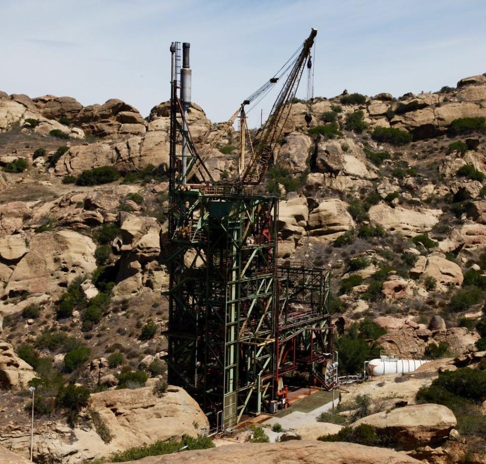 The Coca IV test stand is currently being demolished.
