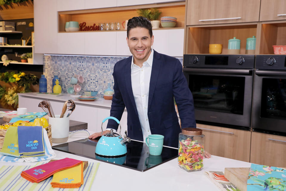 Chef James on the new set of ‘Un Nuevo Dia’ at Telemundo Center on May 21, 2018 in Doral, Florida. (Getty Images)