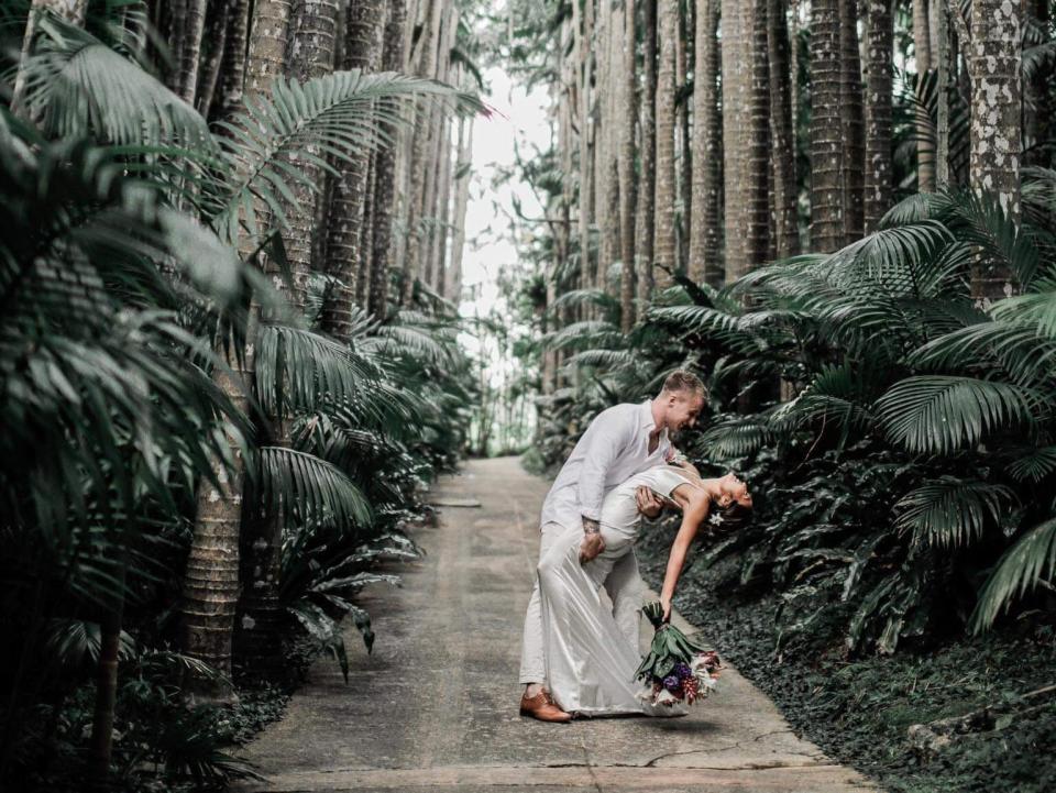 Yumi Matsumoto and her husband at the Okinawa botanical gardens