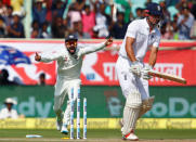 Cricket - India v England - Second Test cricket match - Dr. Y.S. Rajasekhara Reddy ACA-VDCA Cricket Stadium, Visakhapatnam, India - 18/11/16. India's Virat Kohli (L) celebrates the dismissal of England's Alastair Cook. REUTERS/Danish Siddiqui