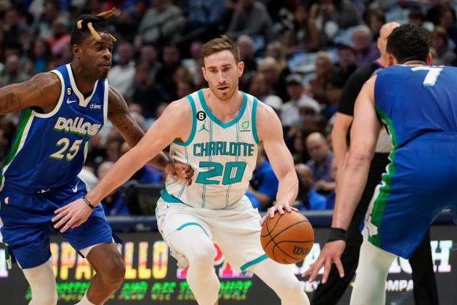 Hornets acquire Gordon Hayward, 2 draft picks from Celtics