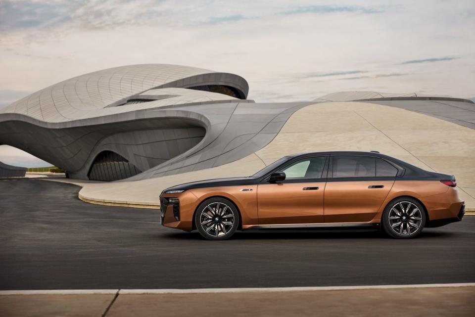 2024 bmw i7 m70