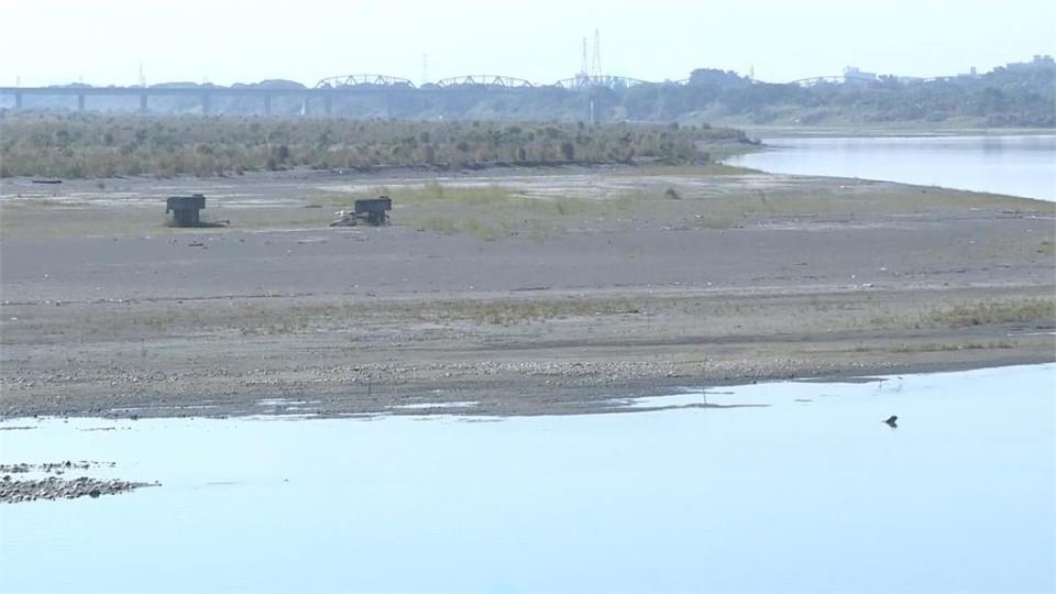 週末鋒面報到全台有雨　歡慶母親節記得帶雨具