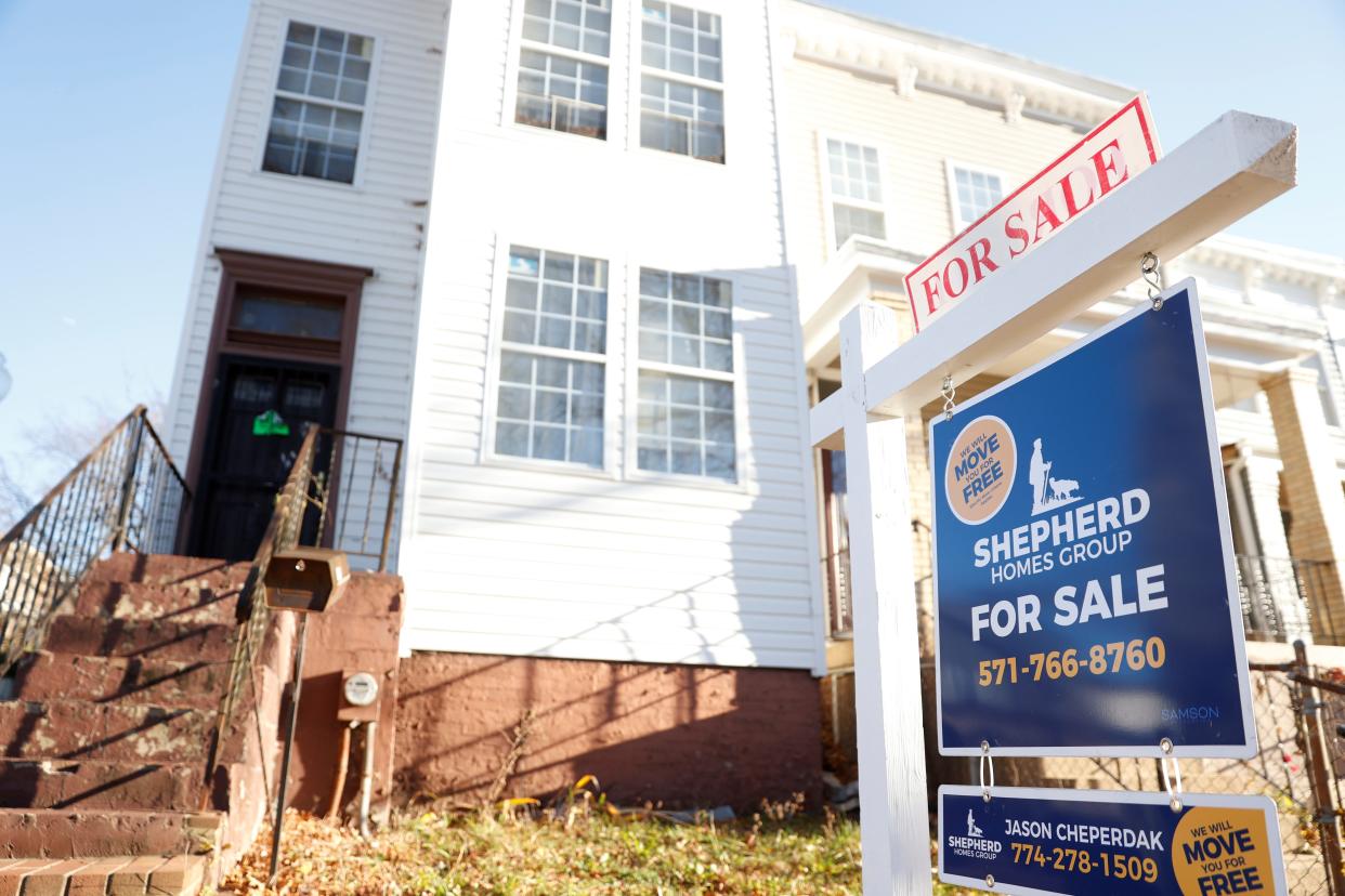 A house on sale is seen in Washington D.C., the United States on Dec. 12, 2021. U.S. annual home price growth remained strong at 18 percent in October, the highest recorded in the 45-year history of the index, according to CoreLogic's Home Price Index. (Photo by Ting Shen/Xinhua via Getty Images)