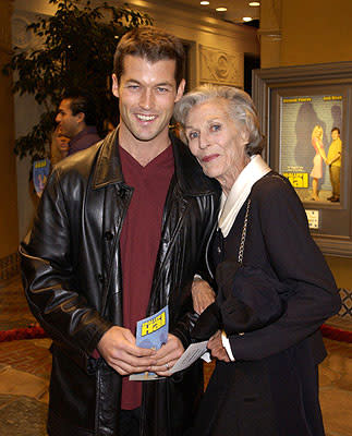 Zen Gesner and mother Nan Martin at the Westwood premiere of Shallow Hal