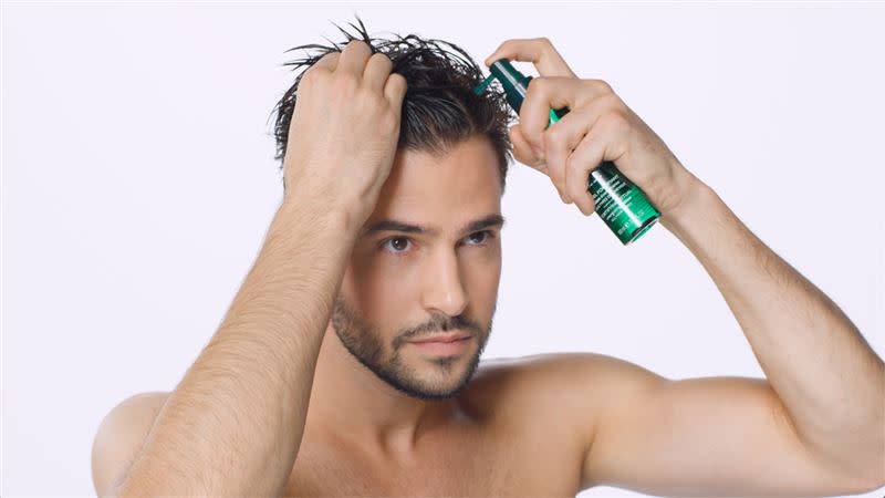 Rene Furterer針對男士們最在意的髮量問題提出對策