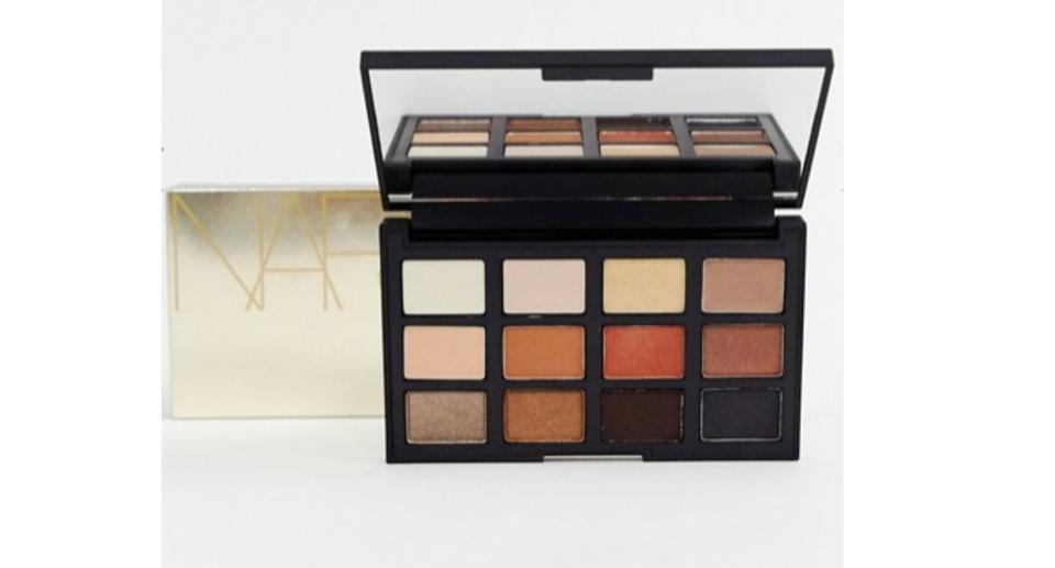 NARS Loaded palette