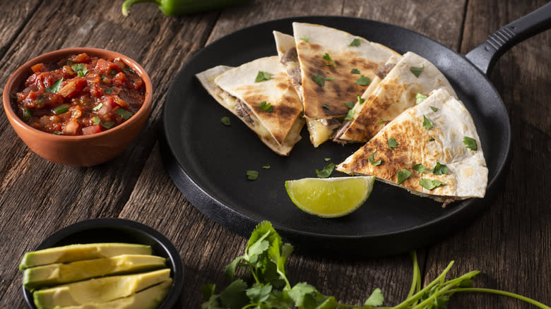 quesadillas with salsa