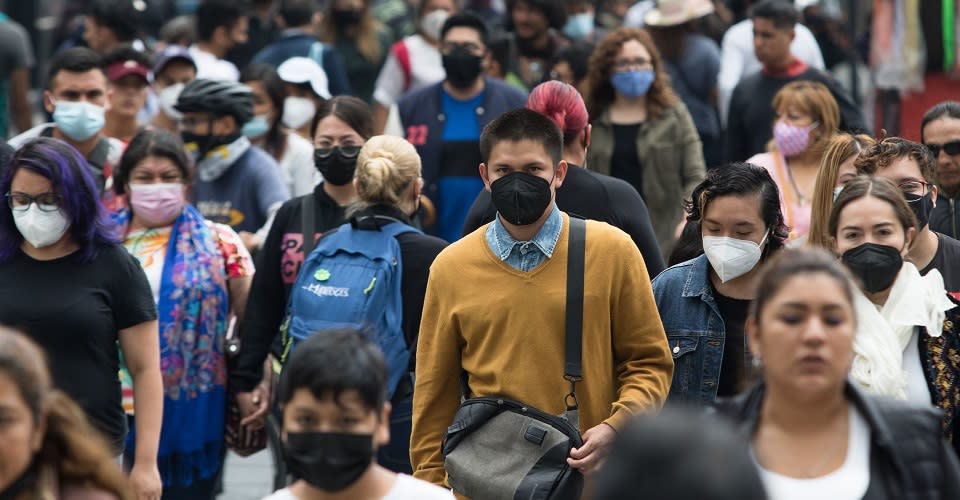 Intensa movilidad de personas se registró en el primer cuadro de la ciudad. La capital vivió su primer fin de semana en semáforo verde de la alerta epidemiológica de la pandemia de Covid-19.