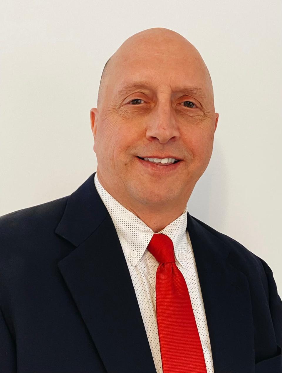 Thomas Truttschel is running for Hartland Village Trustee in the April 5, 2022 election.