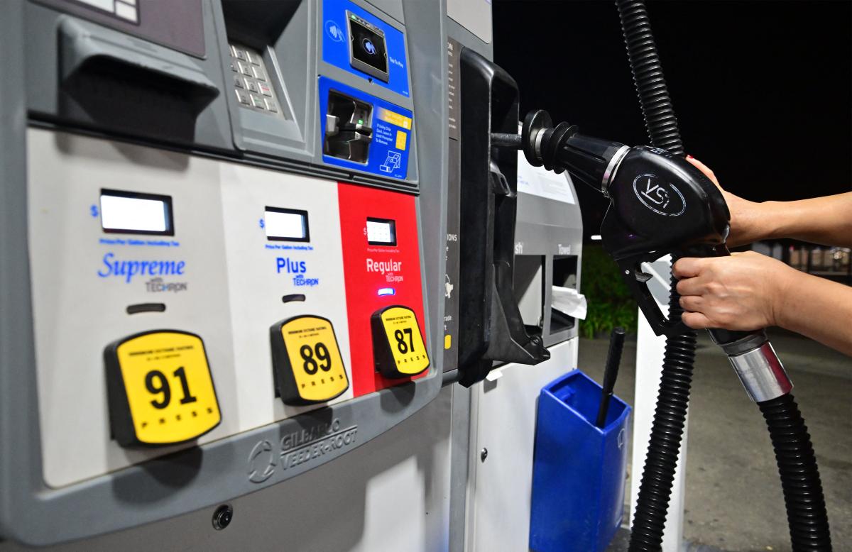 Gas prices hit 2023 highs, but analysts think they’re peaking