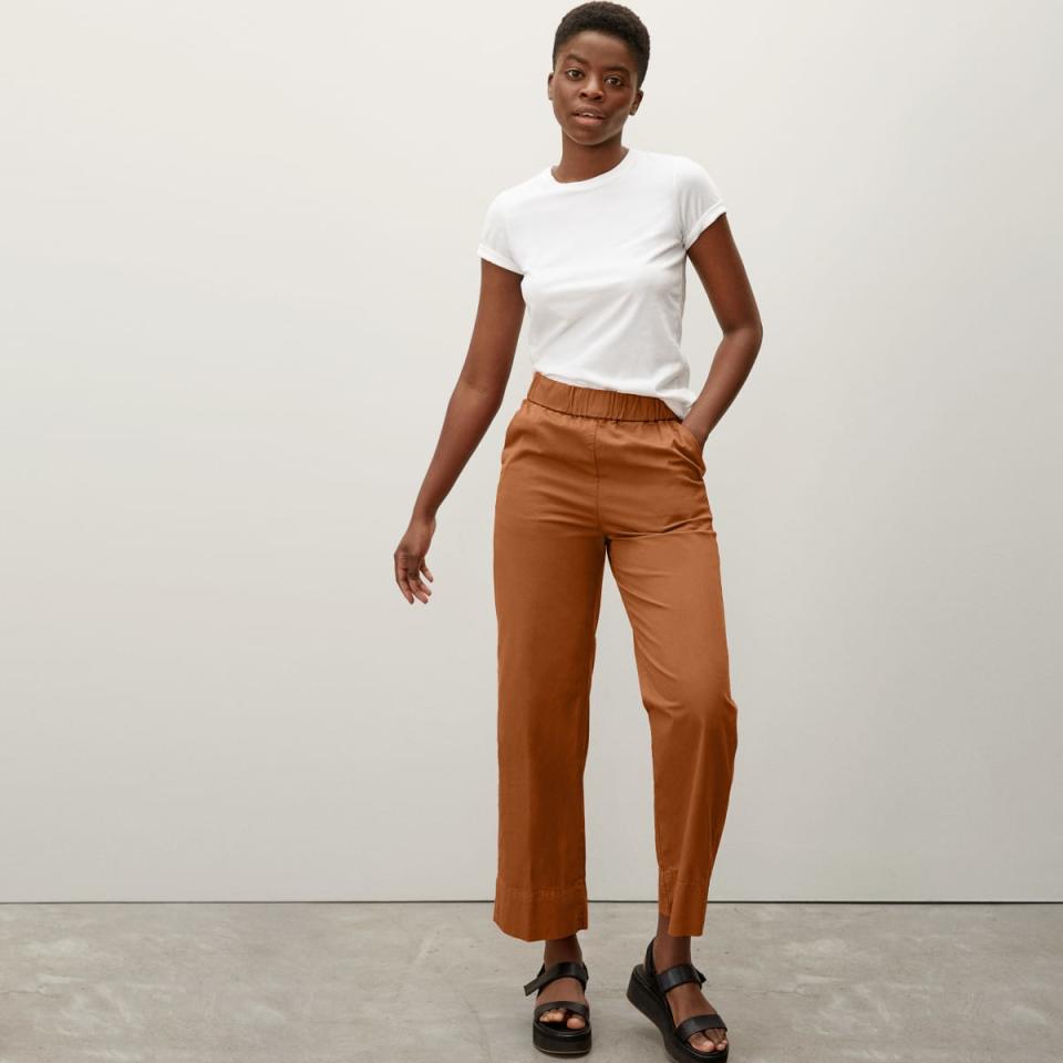 The Easy Pant in Honey. Image via Everlane.