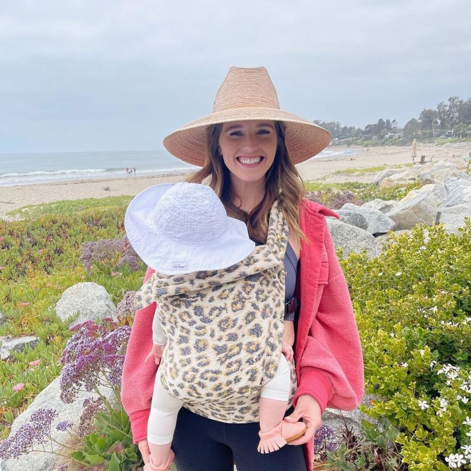 katherine schwarzengger and daughter