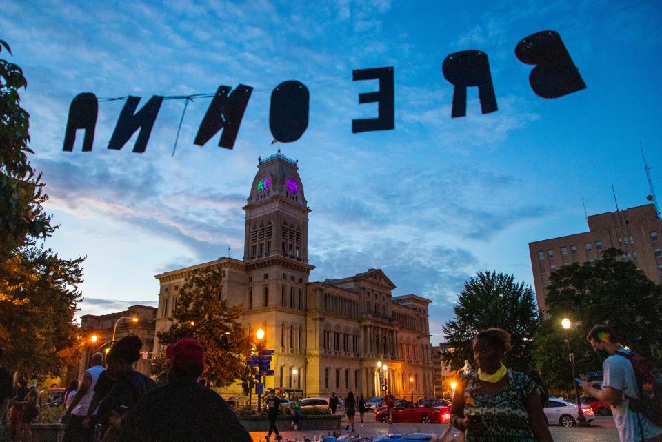 Letters spelling out Breonna hang up in Jefferson Square Park. July 9, 2020