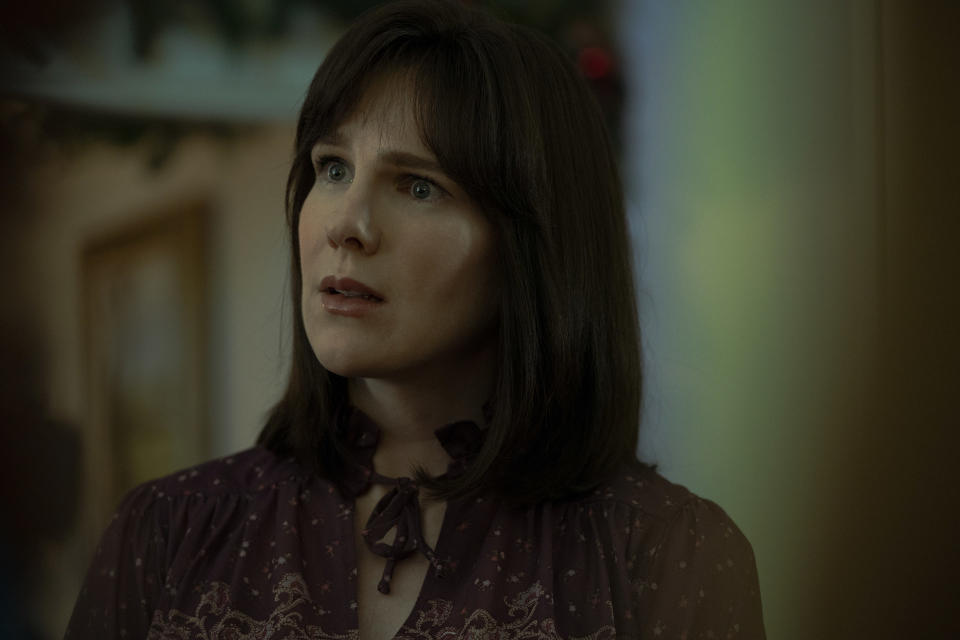 lily rabe as betty gore looking concerned