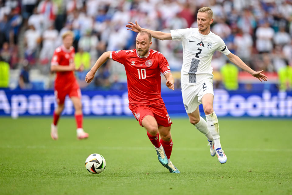 Christian Eriksen anotó el primer gol de Dinamarca en la Euro 2024. Tras el empate ante Eslovenia, les quedan partidos contra Inglaterra y Serbia. (Foto: Harry Langer/DeFodi Images by via Getty Images)