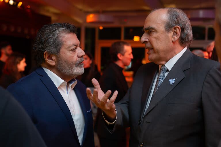 El secretario general de la Uocra, Gerardo Martínez, y el ministro del Interior de la Nación, Guillermo Francos