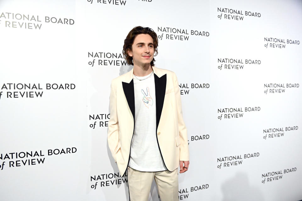 NEW YORK, NEW YORK - JANUARY 08: (L-R) Actor Timothée Chalamet   attends the 2020 National Board Of Review Gala on January 08, 2020 in New York City. (Photo by Mike Coppola/FilmMagic)