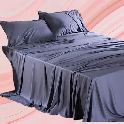 Cloudlike cooling bamboo sheets