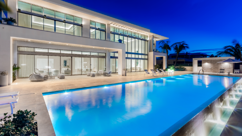 The private pool. - Credit: Courtesy St. Regis Bahia Beach Resort