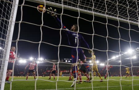 Britain Soccer Football - Southampton v Tottenham Hotspur - Premier League - St Mary's Stadium - 28/12/16 Tottenham's Harry Kane scores their second goal Action Images via Reuters / Matthew Childs Livepic