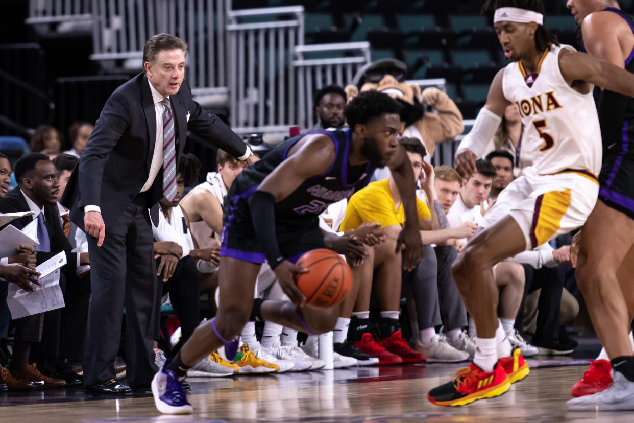 Iona Gaels coach Rick Pitino (left) and his team are going to the NCAA tournament. (Photo: John Jones-USA TODAY Sports)