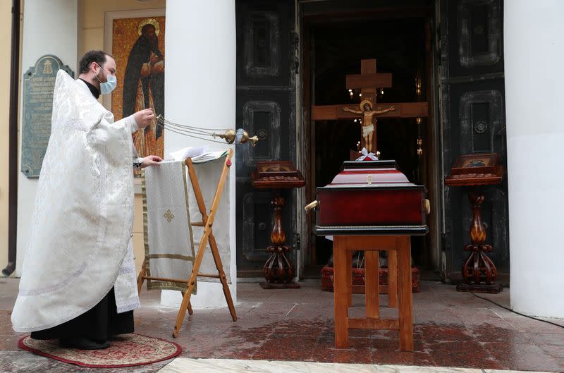 Orthodox deacon Andrei Molchanov's funeral, who died after contracting the coronavirus disease (COVID-19), in Moscow