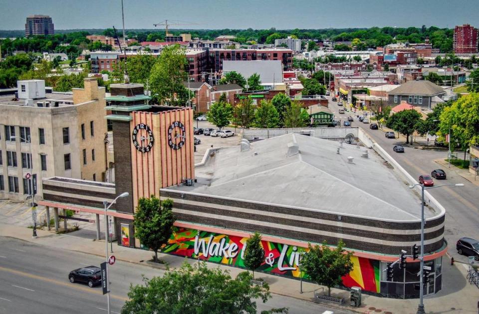 A developer would like to turn the former Katz Drug Store at Westport Road and Main Street in Kansas City into a six-story apartment building. The new complex would be added onto the back of the historic structure and feature 192 new apartments.