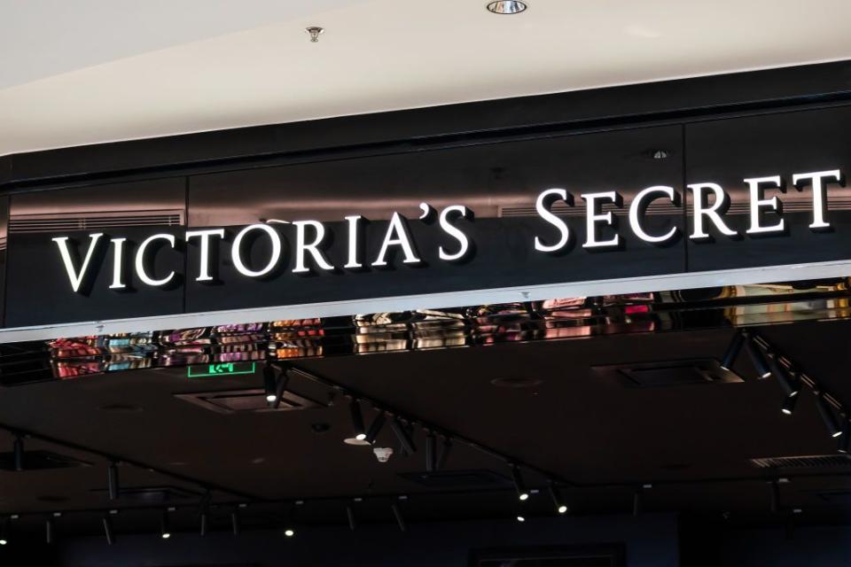 5) Victoria's Secret