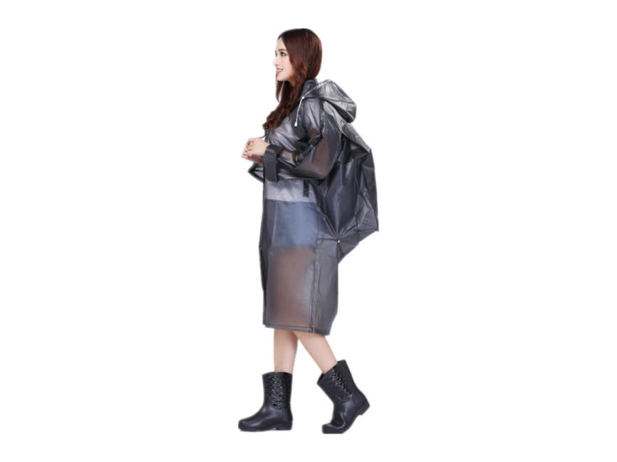 Cloele Portable Waterproof Raincoat (Photo: Amazon)