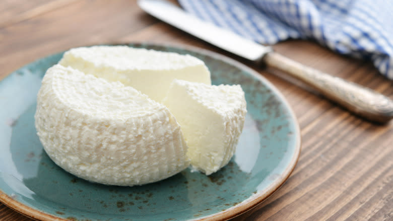 Fresh ricotta cheese on plate