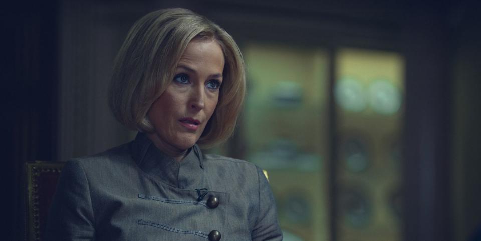 gillian anderson in scoop