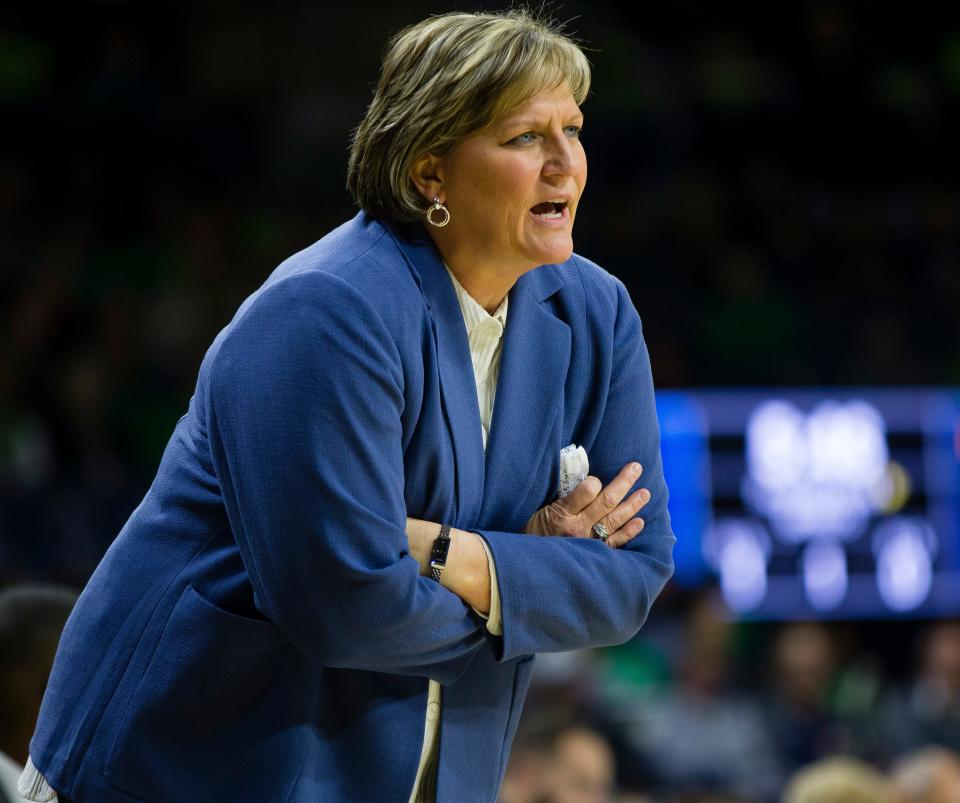 Toledo head coach Tricia Cullop calls a play during a game at Notre Dame, Wednesday, Nov. 20, 2019.