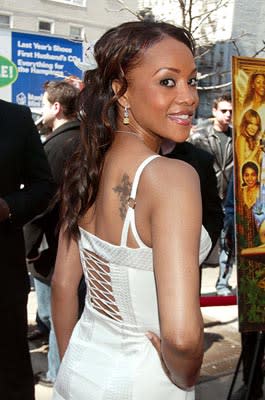 Vivica A. Fox at the New York premiere of Miramax's Ella Enchanted