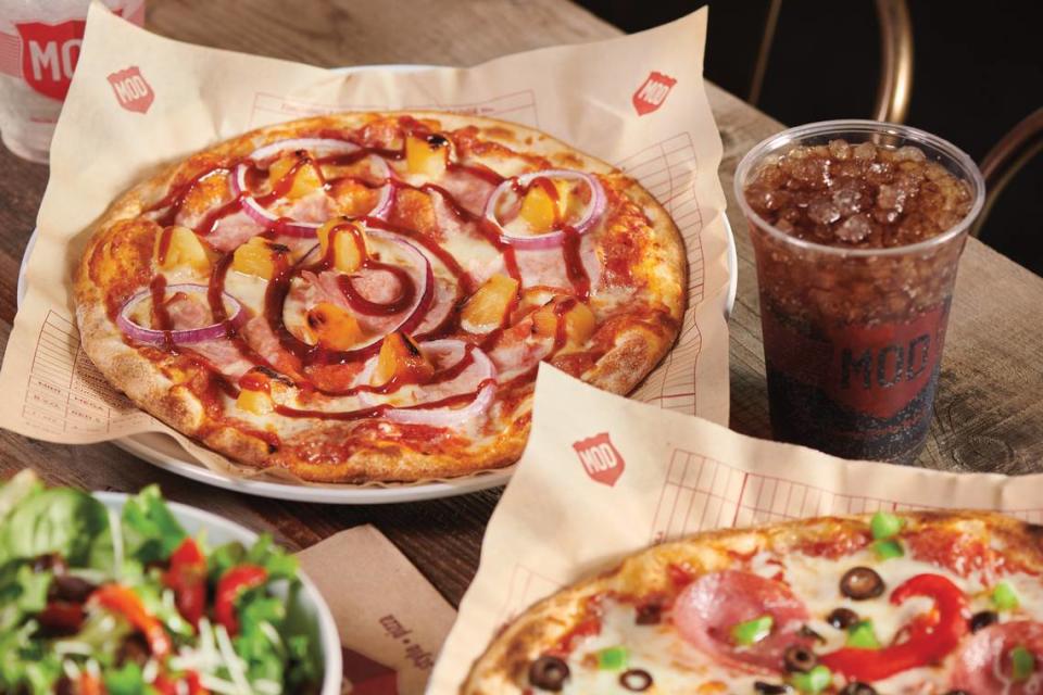 MOD Pizza, a chain with more than 400 locations, plans to open restaurants in Fresno and Clovis.