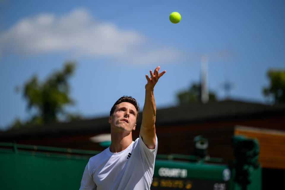 240704 Joe Salisbury of Great Britain compete in a first round doubles match during day 4 of Wimbledon on July 4, 2024 in London. 
Photo: Jesper Zerman / BILDBYRÅN / kod JZ / JZ0550
tennis wimbledon dag 4 bbeng (Photo by JESPER ZERMAN/Bildbyran/Sipa USA)No Use Austria. No Use Denmark. No Use Finland. No Use Norway. No Use Sweden.