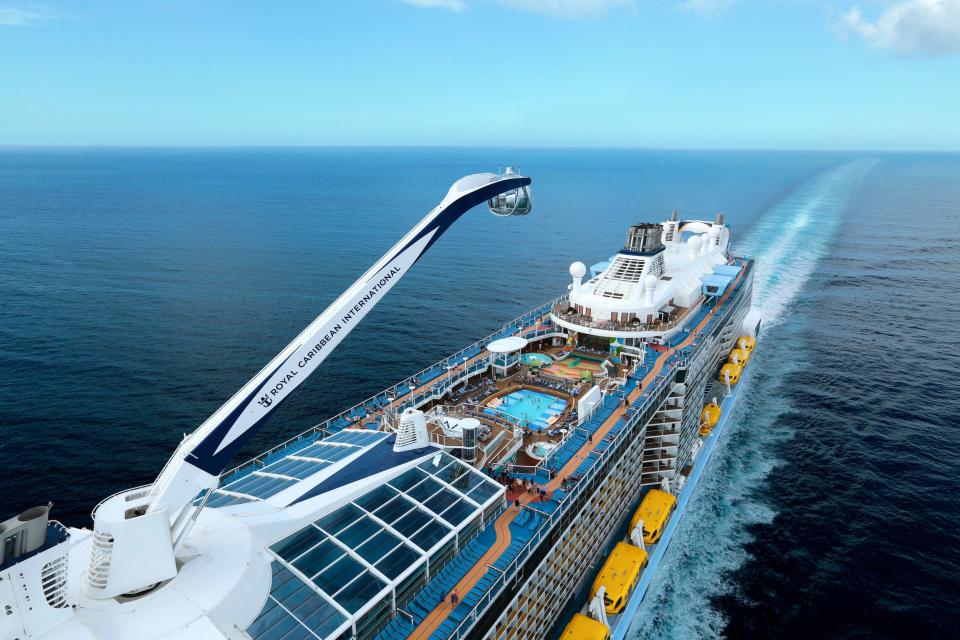 Die Quantum of the Seas verfügt über Annehmlichkeiten wie ein "Beobachtungsschiff", das sich über 91 Meter über dem Wasser befinden kann. - Copyright: Royal Caribbean International