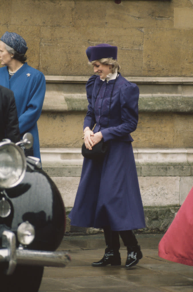 easter outfit fashion style, Diana, Princess of Wales  (1961 - 1997) leaves St George's Chapel in Windsor after the Easter service, wearing a suit by Caroline Charles, May 1986.  (Photo by Terry Fincher/Princess Diana Archive/Getty Images)