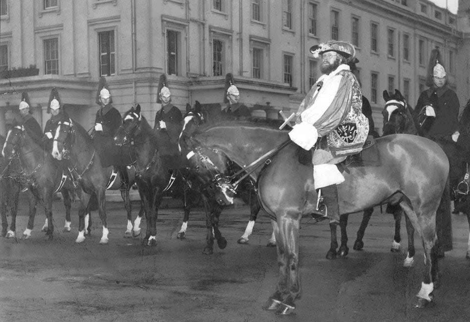 Douglas Gray as Porthos promoting the Alberts' version of The Three Musketeers