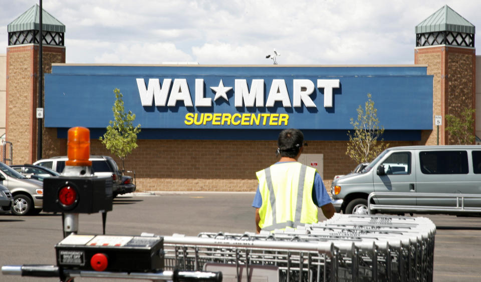 walmart worker at supercenter