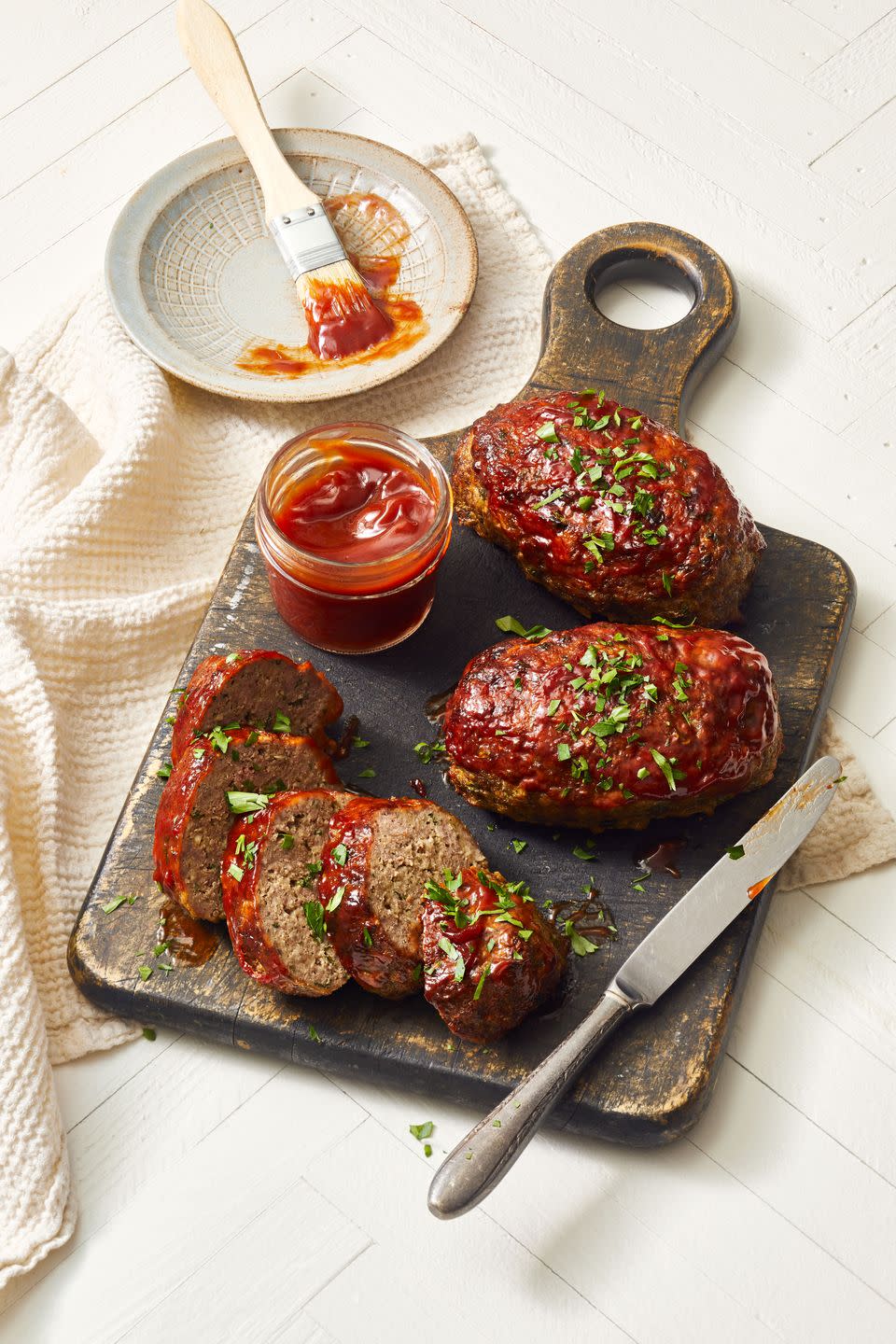 balsamic glazed mini meatloaves with ketchup glazed on top