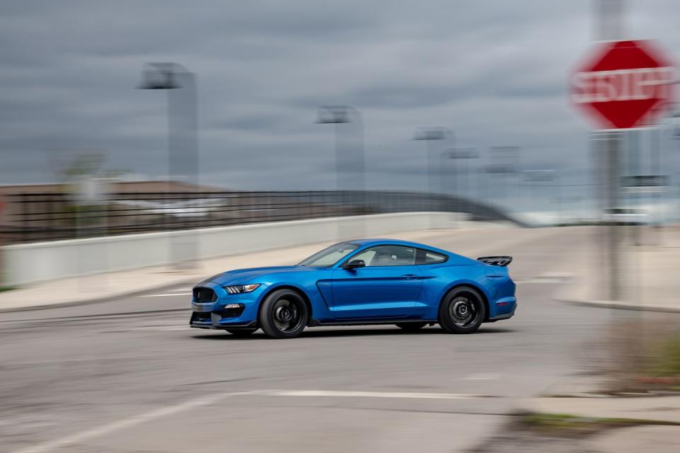 Photos of the 2019 Ford Mustang Shelby GT350