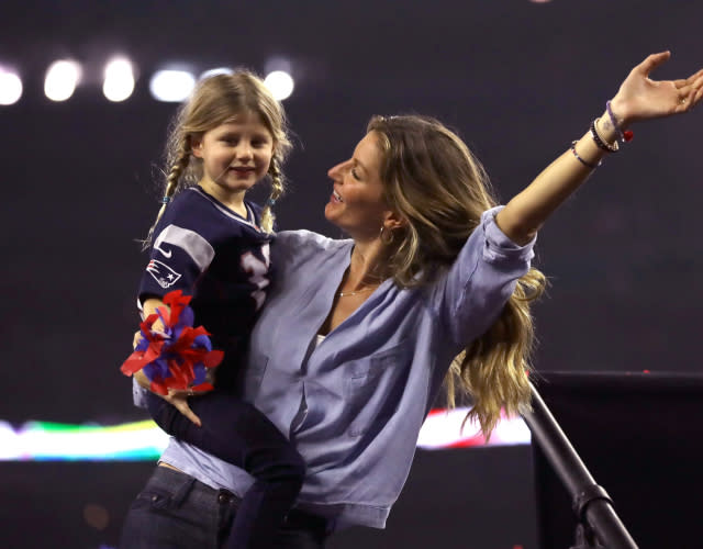 HOUSTON, TX – FEBRUARY 05: Gisele Bundchen celebrates with daughter Vivian Brady after the New England Patriots defeated the Atlanta Falcons during Super Bowl 51 at NRG Stadium on February 5, 2017 in Houston, Texas. <em>Photo by Ronald Martinez/Getty Images.</em>