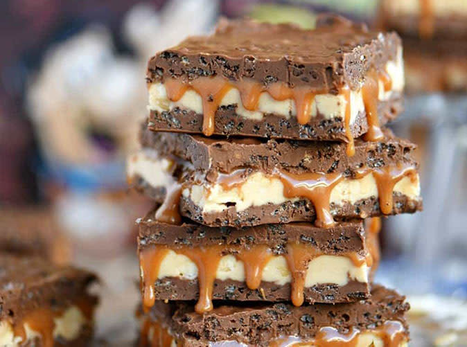 No-Bake Snickers Crunch Bars