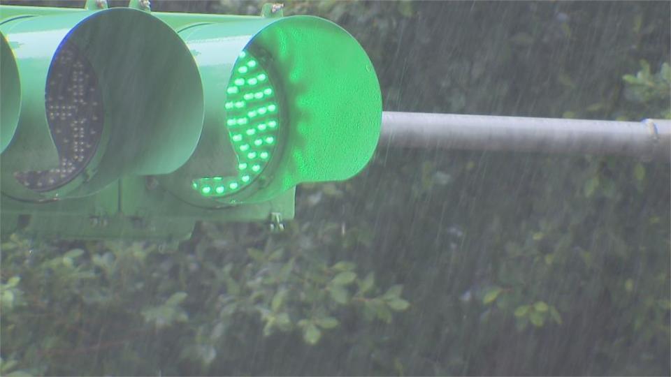 北部雨暫歇雨帶南移　降雨熱區轉往南部