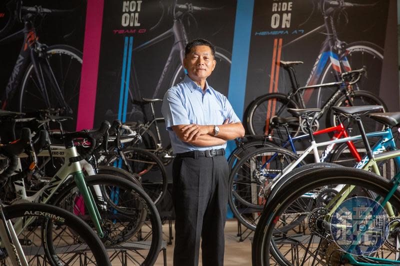 江永平投入自行車產業38年，碳纖維車架尚未普遍時，即投入研發生產，搶到許多歐美客戶代工訂單。