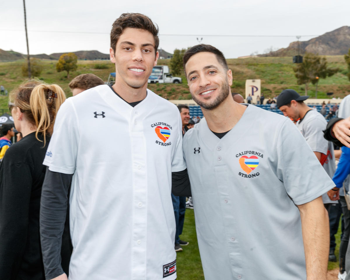 Max Fried honoring Tyler Skaggs with jersey