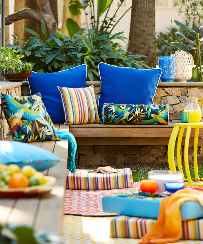 Vibrant outdoor living accessories to make at home