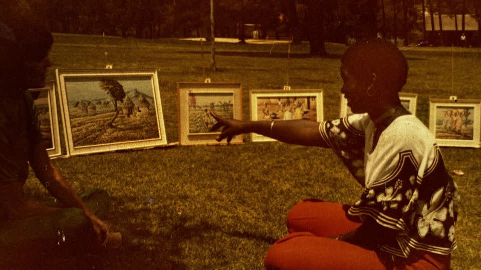 Mmakgabo Helen Sebidi displays some of her early works as part of the "Art in the park" program in Johannesburg, South Africa in the 1970s. - Mmakgabo Helen Sebidi